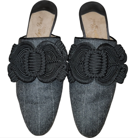 Evelyn Paul Grey Pinstripe Wool Mules Handcrafted - Picture 1 of 4